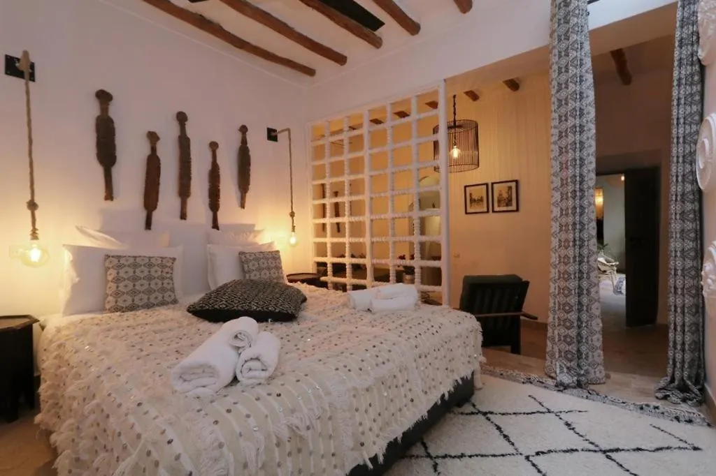 Riad 103 Medina Pool And Hammam Marrakesh